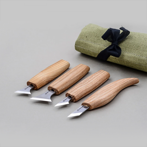 Set od 4 geometrijskih noževa za rezbarenje